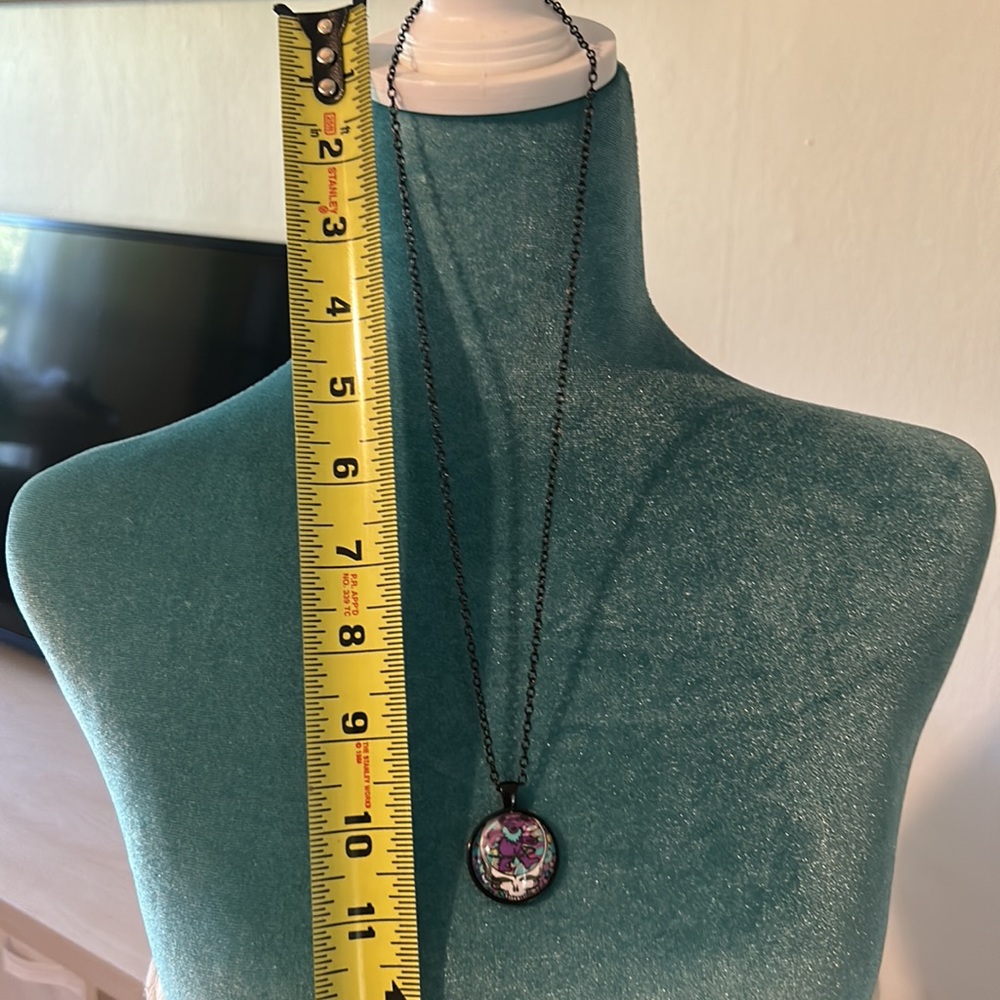 Grateful Dead Necklace - Picture 6 of 8